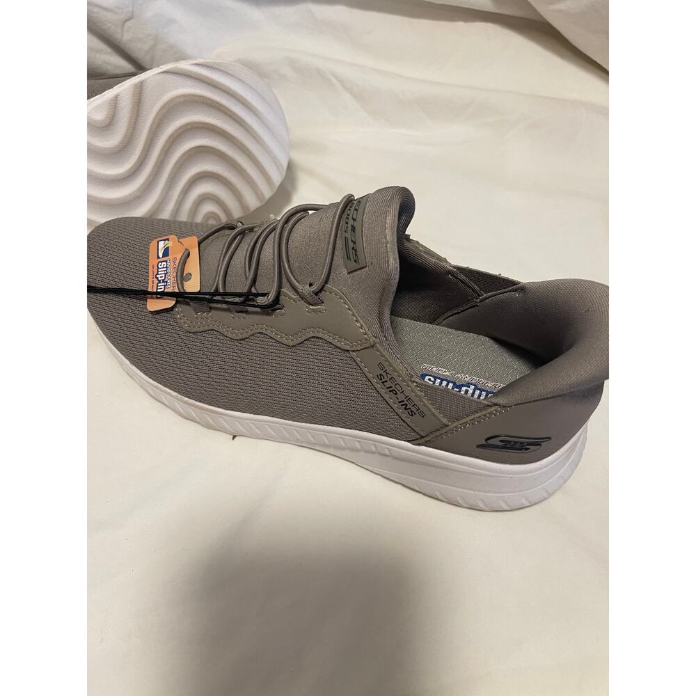 Skechers Slip Ins Taupe Women’s 7.5